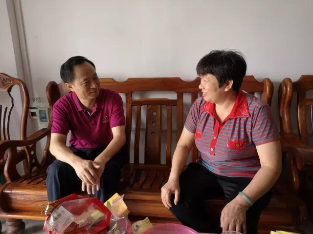 崇敬勞模，關(guān)愛走訪暖人心