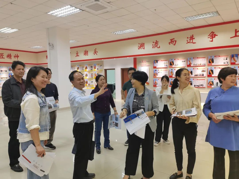 梧欽兩地工會(huì)召開(kāi)六堡茶、坭興陶勞模工匠 聯(lián)盟創(chuàng)新成果展籌備交流會(huì)